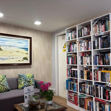 Apartamentos El Paseo بلايا ديل إنغلز المظهر الخارجي الصورة