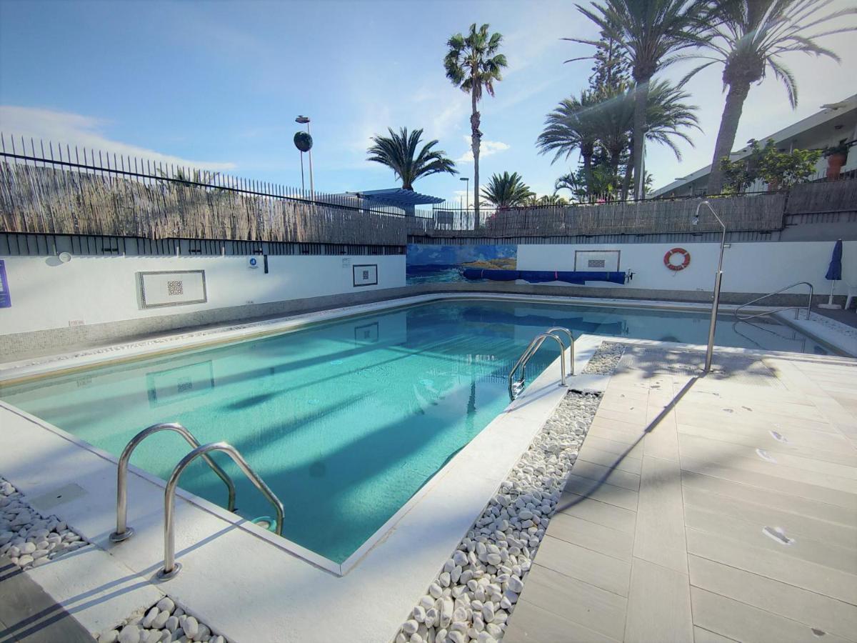 Apartamentos El Paseo بلايا ديل إنغلز المظهر الخارجي الصورة