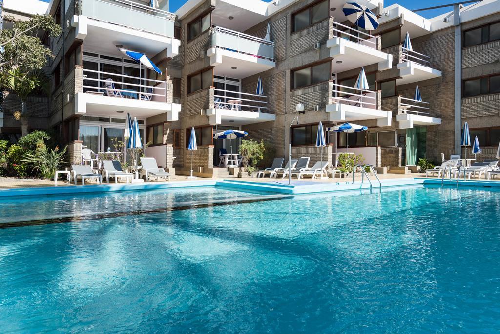 Apartamentos El Paseo بلايا ديل إنغلز المظهر الخارجي الصورة
