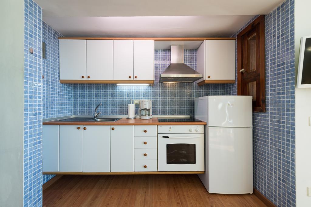 Apartamentos El Paseo بلايا ديل إنغلز المظهر الخارجي الصورة