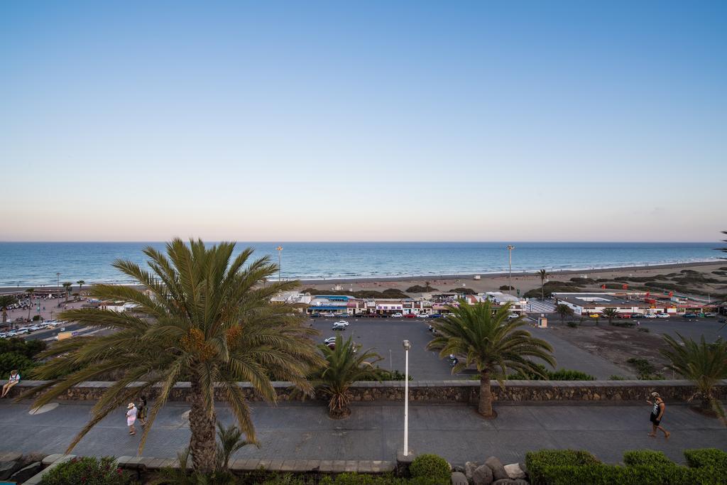 Apartamentos El Paseo بلايا ديل إنغلز المظهر الخارجي الصورة